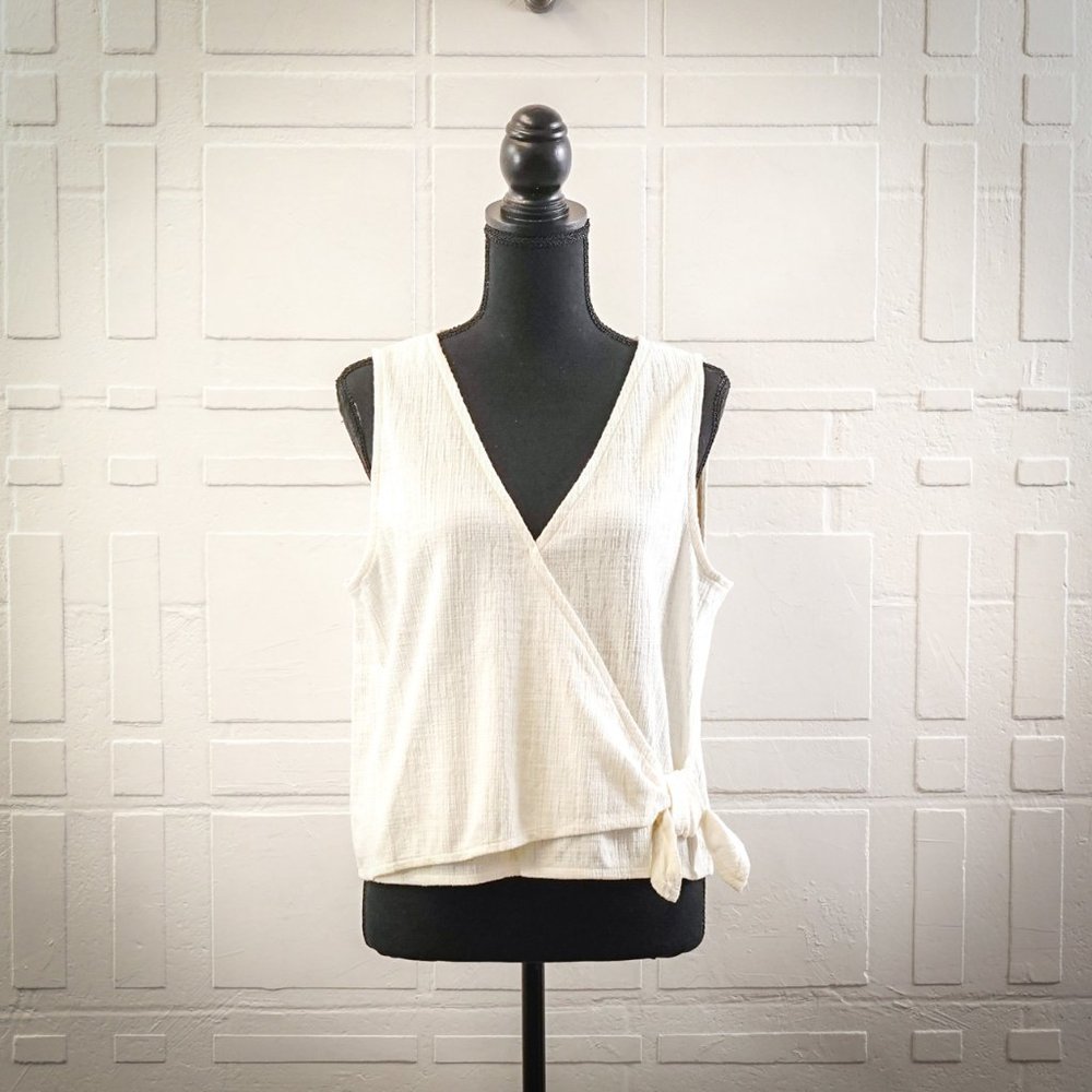 Madewell Texture & Thread Sleeveless Wrap Top, Large